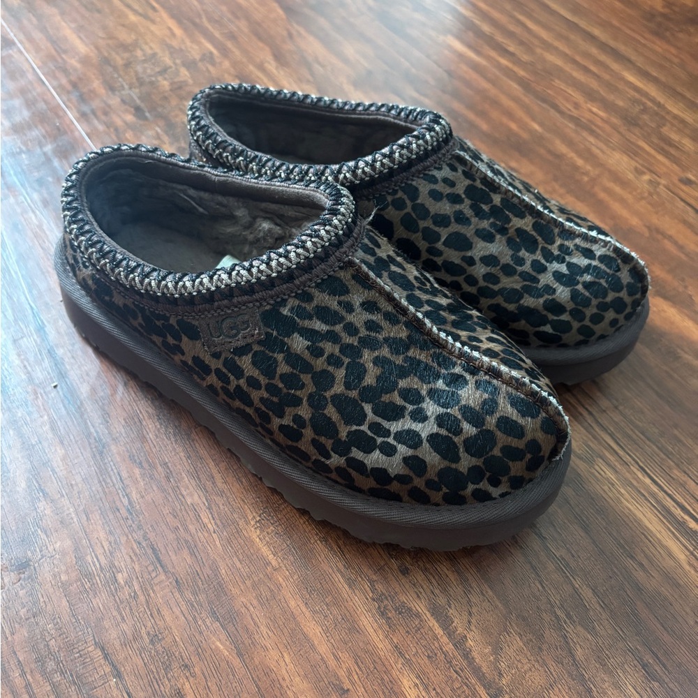 UGG Leopard Print Slippers